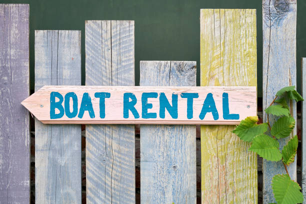 Sail Through Chicago with Reliable Boat Rental Services