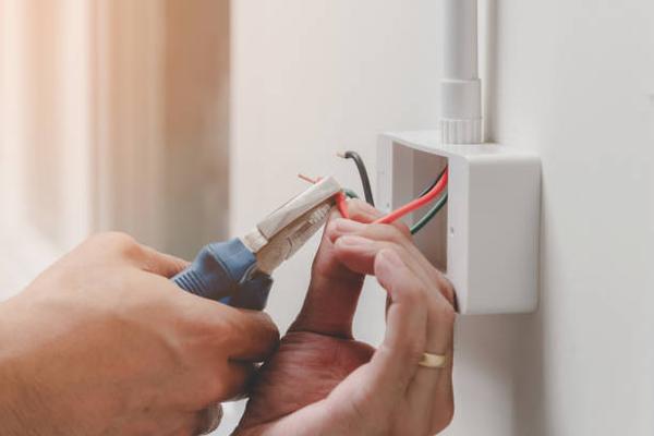 Revolutionizing Home Automation with Connected Electrical Services